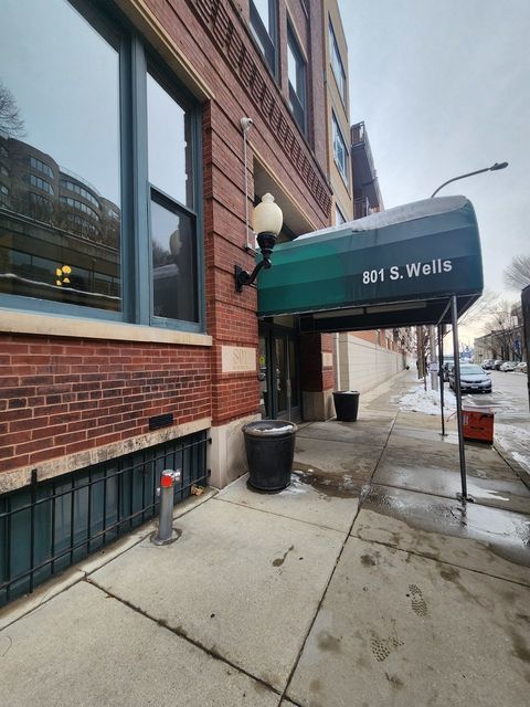 Photo of 801 S Wells Street #608, Chicago, IL 60607 (MLS # 12519979)