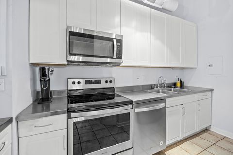 Tiny photo for 801 S Wells Street #608, Chicago, IL 60607 (MLS # 12519979)