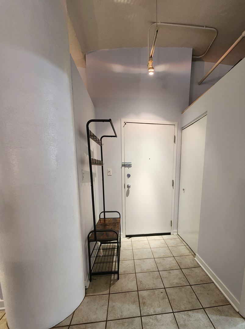 801 S Wells Street 608