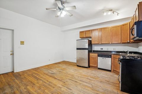 Tiny photo for 6812 N Wayne Avenue #1G, Chicago, IL 60626 (MLS # 12575304)