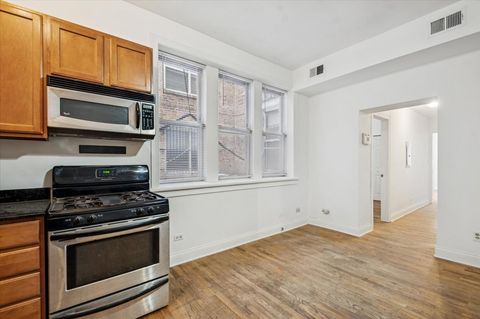 Tiny photo for 6812 N Wayne Avenue #1G, Chicago, IL 60626 (MLS # 12575304)
