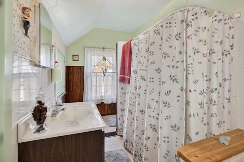 Tiny photo for 7805 Jersey Ridge Road, Davenport, IA 52807 (MLS # 100000624)