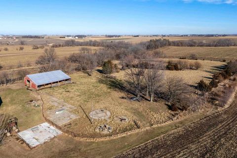 Tiny photo for 7805 Jersey Ridge Road, Davenport, IA 52807 (MLS # 100000624)