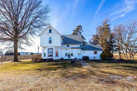 Tiny photo for 7805 Jersey Ridge Road, Davenport, IA 52807 (MLS # 100000624)