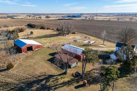 Tiny photo for 7805 Jersey Ridge Road, Davenport, IA 52807 (MLS # 100000624)