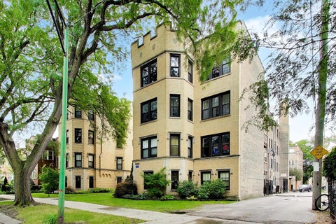 Tiny photo for 6442 N Leavitt Street #E0, Chicago, IL 60645 (MLS # 12767860)