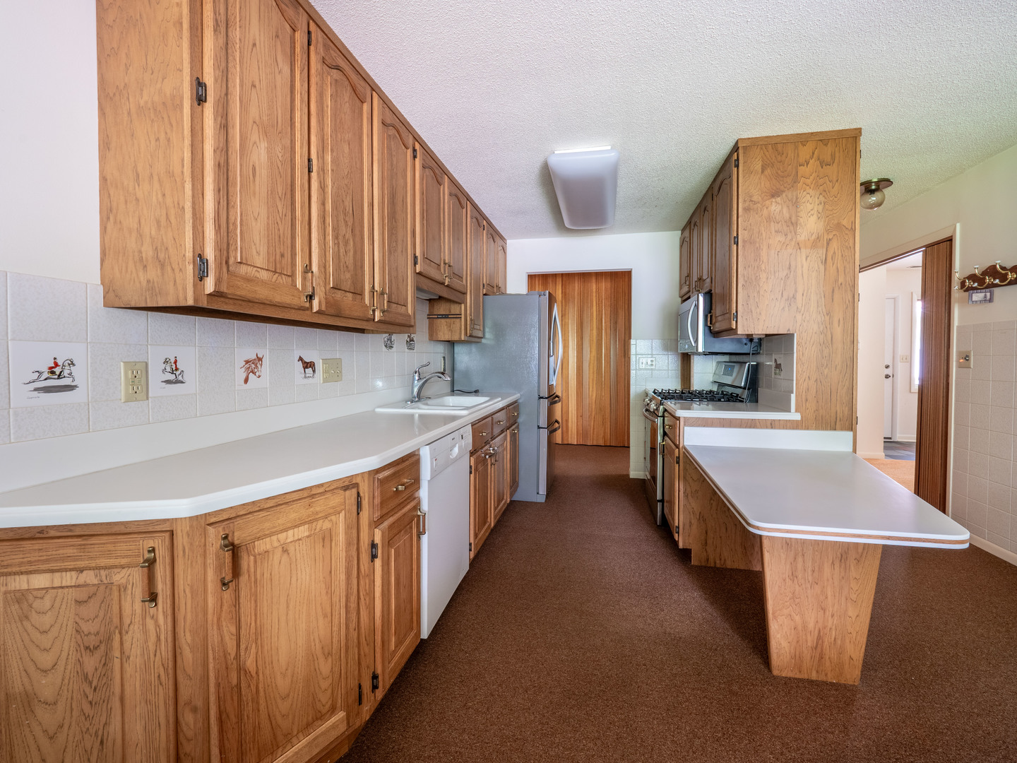 214 Knollwood Drive