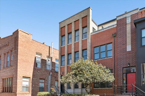 Photo of 1743 W Terra Cotta Place, Chicago, IL 60614 (MLS # 12770649)