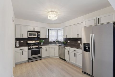 Tiny photo for 17005 Thackery Street, Oak Forest, IL 60452 (MLS # 12458537)