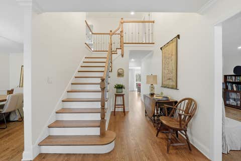 Tiny photo for 5 Middlebury Lane, Lincolnshire, IL 60069 (MLS # 12664828)
