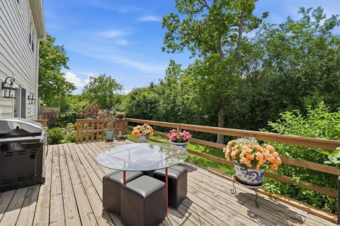 Tiny photo for 5 Middlebury Lane, Lincolnshire, IL 60069 (MLS # 12664828)