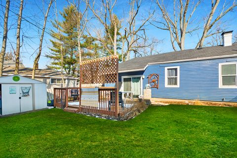 Tiny photo for 21269 W Ridge Road, Lake Zurich, IL 60047 (MLS # 12566601)