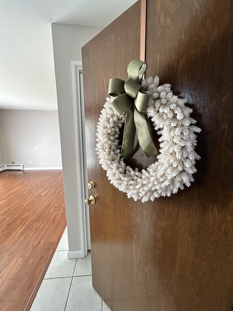 12817 CARRIAGE Lane 5