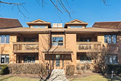 A home in Burr Ridge