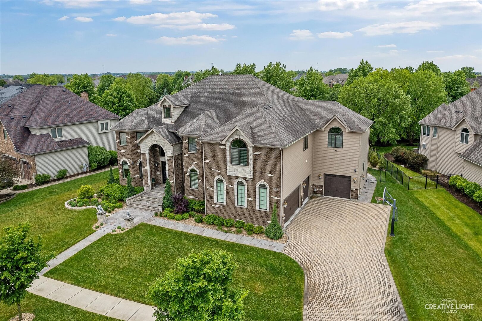 4748 Sassafras Lane