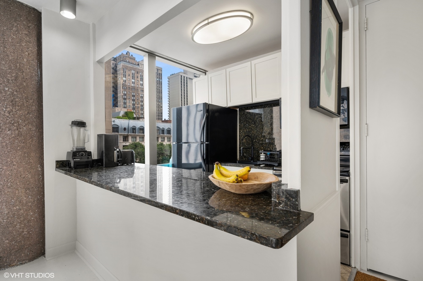 1300 N Astor Street 8B