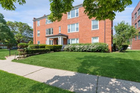 136 Ridge Avenue 2 Evanston IL 60202