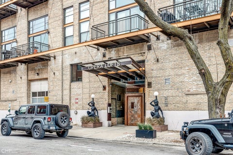 Tiny photo for 2545 S DEARBORN Street #702, Chicago, IL 60616 (MLS # 12715672)