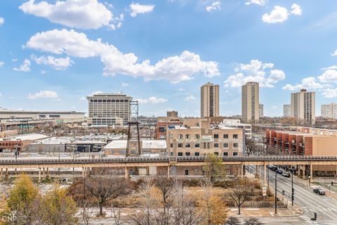 Tiny photo for 2545 S DEARBORN Street #702, Chicago, IL 60616 (MLS # 12715672)