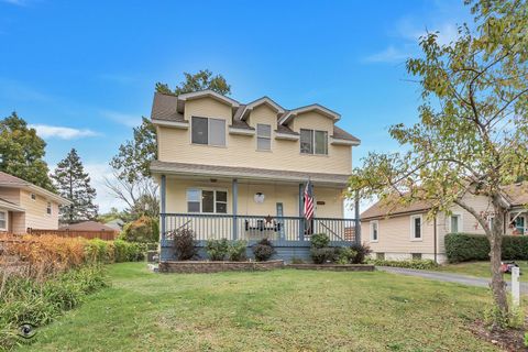 Photo of 4107 N Park Street, Westmont, IL 60559 (MLS # 12491651)