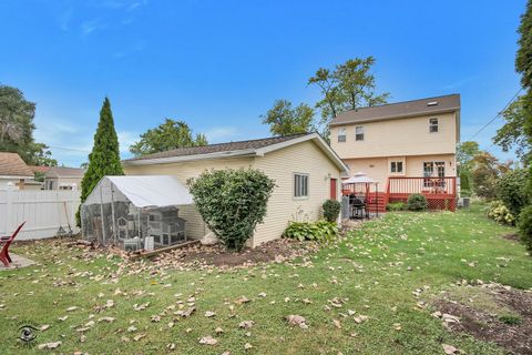 Tiny photo for 4107 N Park Street, Westmont, IL 60559 (MLS # 12491651)