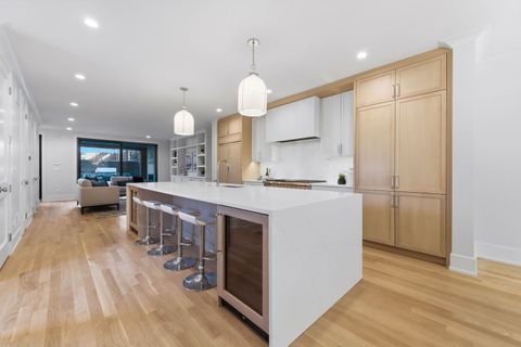 Tiny photo for 1849 N Mohawk Street #1, Chicago, IL 60614 (MLS # 12614633)