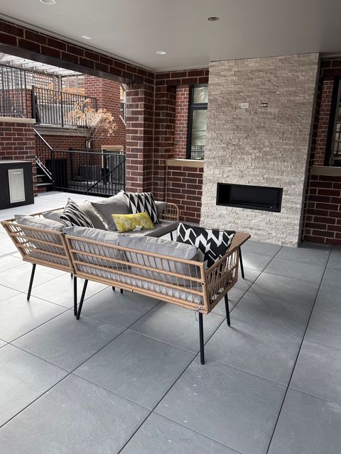 Tiny photo for 1849 N Mohawk Street #1, Chicago, IL 60614 (MLS # 12614633)