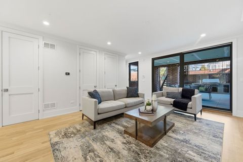 Tiny photo for 1849 N Mohawk Street #1, Chicago, IL 60614 (MLS # 12614633)