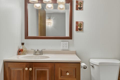 Tiny photo for 3237 S Manor Drive #110, Lansing, IL 60438 (MLS # 12661257)