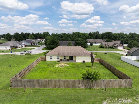 Tiny photo for 11213 Maggie Drive, Marion, IL 62959 (MLS # 12609367)
