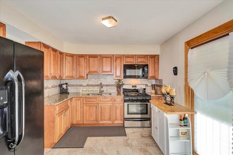 Tiny photo for 3257 Magnolia Drive, Markham, IL 60428 (MLS # 12649643)