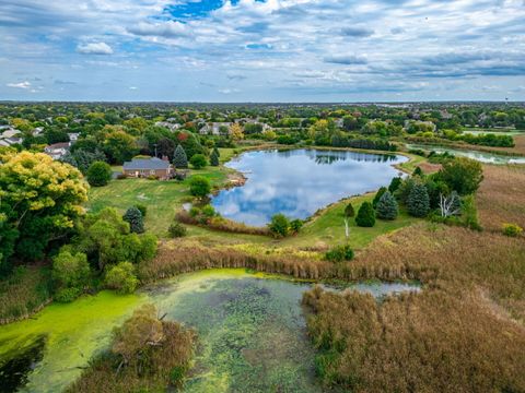 Tiny photo for 675 White Pine Circle, Lake In The Hills, IL 60156 (MLS # 12481775)