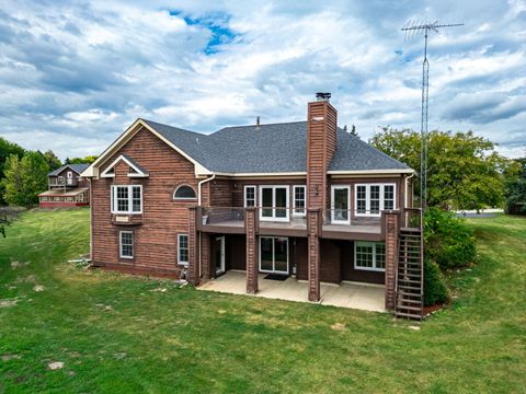 Tiny photo for 675 White Pine Circle, Lake In The Hills, IL 60156 (MLS # 12481775)