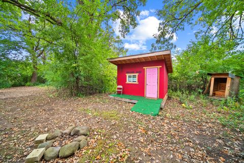 Tiny photo for 675 White Pine Circle, Lake In The Hills, IL 60156 (MLS # 12481775)