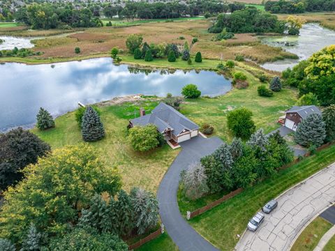 Tiny photo for 675 White Pine Circle, Lake In The Hills, IL 60156 (MLS # 12481775)