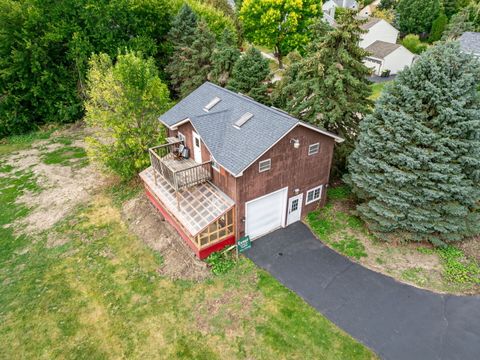 Tiny photo for 675 White Pine Circle, Lake In The Hills, IL 60156 (MLS # 12481775)
