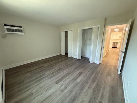 Tiny photo for 544 S La Grange Road #1S, La Grange, IL 60525 (MLS # 12508232)