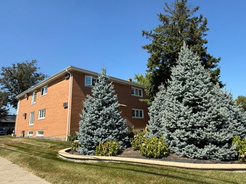 Tiny photo for 544 S La Grange Road #1S, La Grange, IL 60525 (MLS # 12508232)