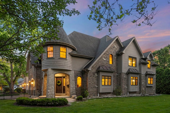 Photo 1 of 58 — 605 Thornwood Drive, Naperville, IL 60540