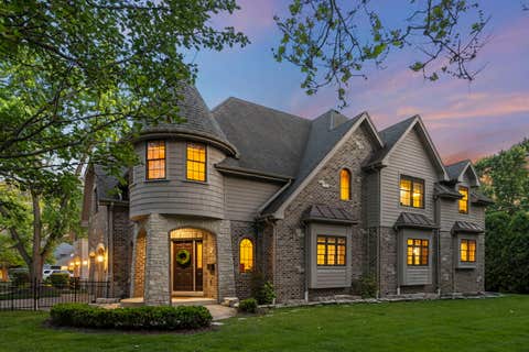 Photo of 605 Thornwood Drive, Naperville, IL 60540 (MLS # 12743050)