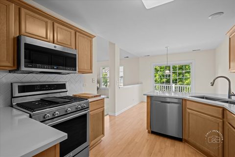 Tiny photo for 146 Bay Drive, Itasca, IL 60143 (MLS # 12474169)