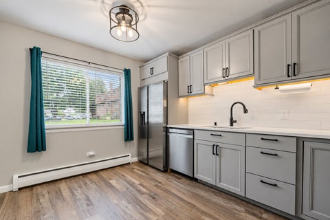 Tiny photo for 113 Boardwalk Street #E, Elk Grove Village, IL 60007 (MLS # 12764952)