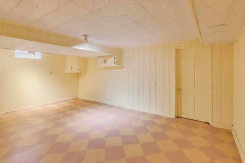 Tiny photo for 1115 N Ridgeland Avenue, Oak Park, IL 60302 (MLS # 12547489)