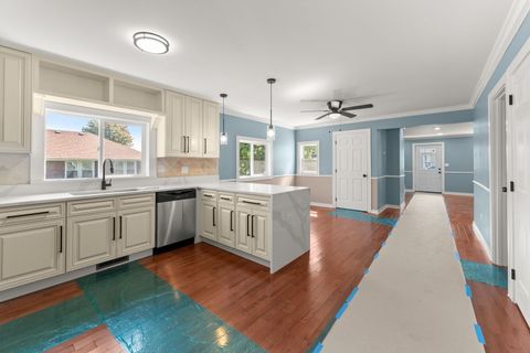 Tiny photo for 419 Oneida Street, Joliet, IL 60435 (MLS # 12467676)