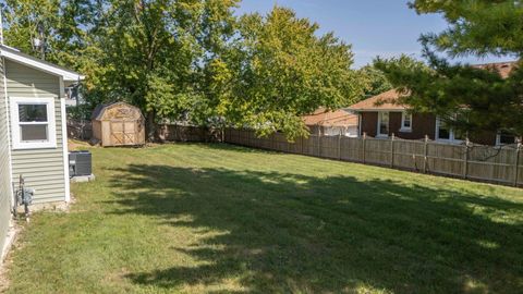 Tiny photo for 419 Oneida Street, Joliet, IL 60435 (MLS # 12467676)