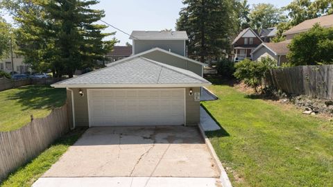 Tiny photo for 419 Oneida Street, Joliet, IL 60435 (MLS # 12467676)
