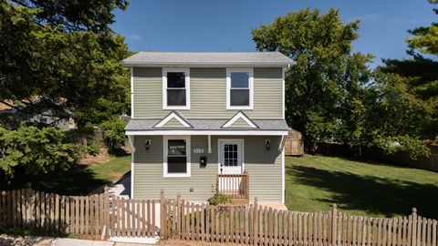 Tiny photo for 419 Oneida Street, Joliet, IL 60435 (MLS # 12467676)