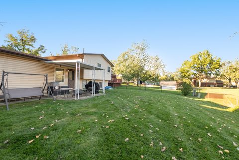 Tiny photo for 22533 Arquilla Drive, Richton Park, IL 60471 (MLS # 12500209)