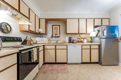Tiny photo for 33561 N Royal Oak Lane #209, Grayslake, IL 60030 (MLS # 12634151)
