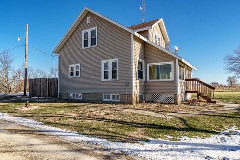 Tiny photo for 16905 W State Road, Pecatonica, IL 61063 (MLS # 12535971)